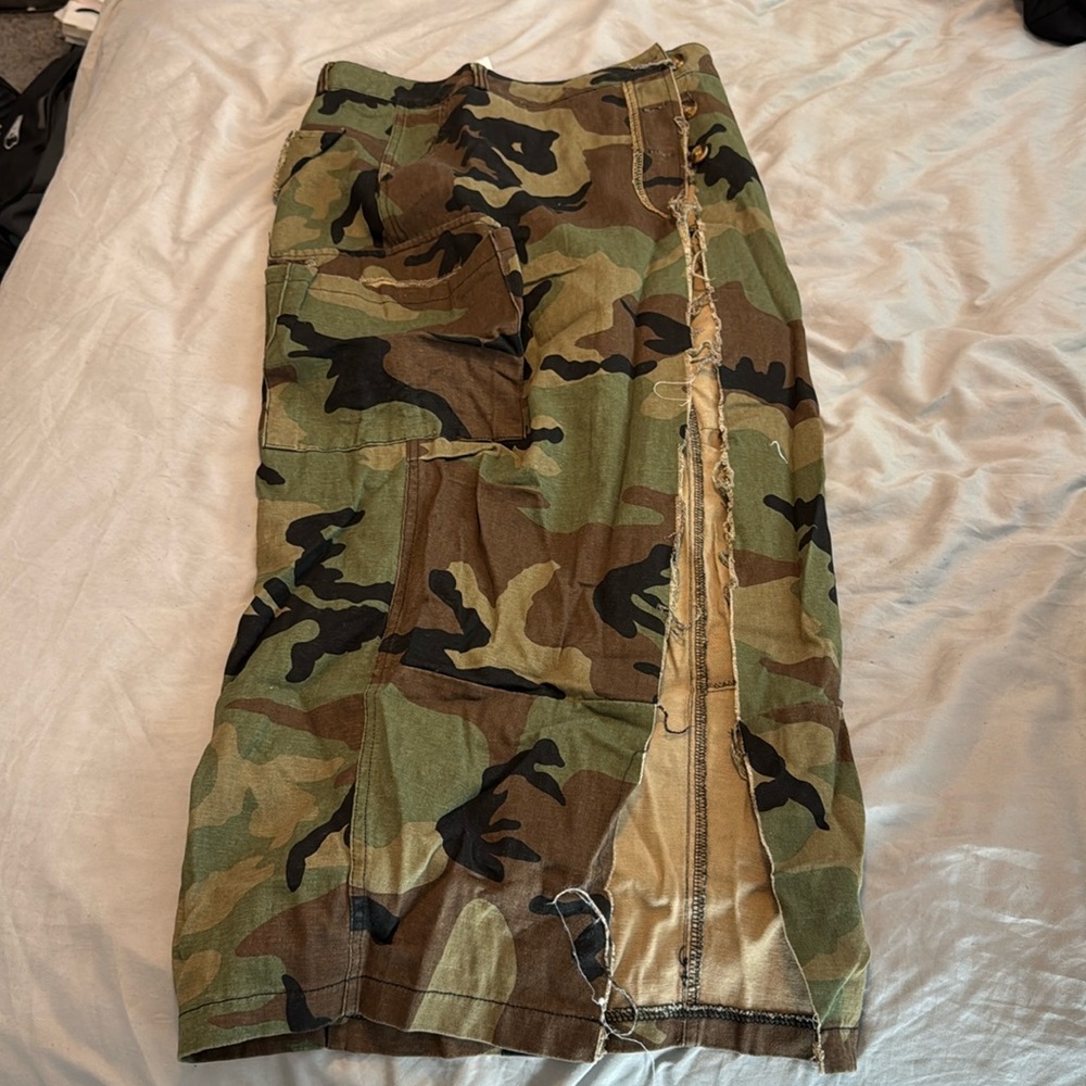 Akira Medium Camo High slit Skirt